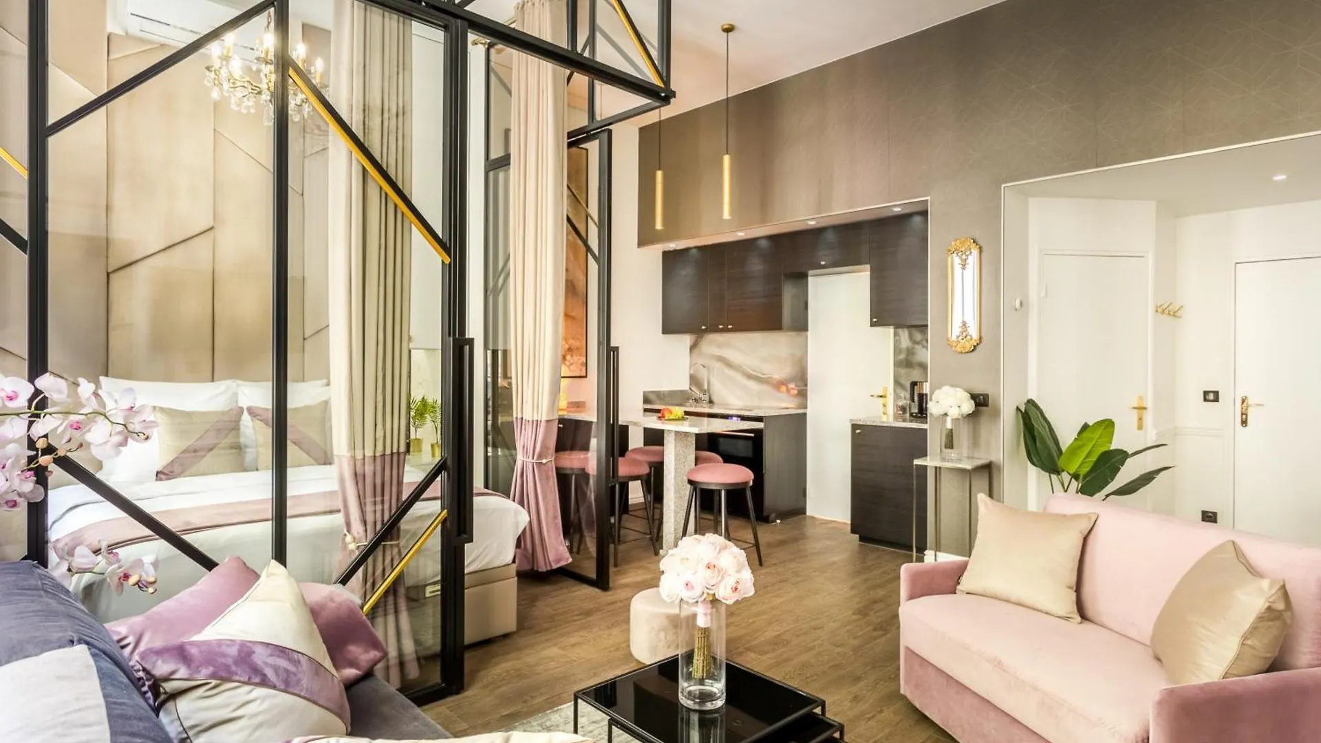 Merveil - Luxury - Marais - Archives I Apartment Paris