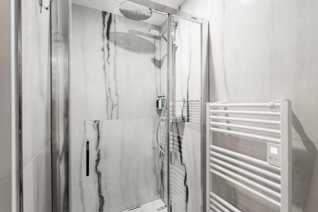 Merveil - Luxury - Marais - Archives I *